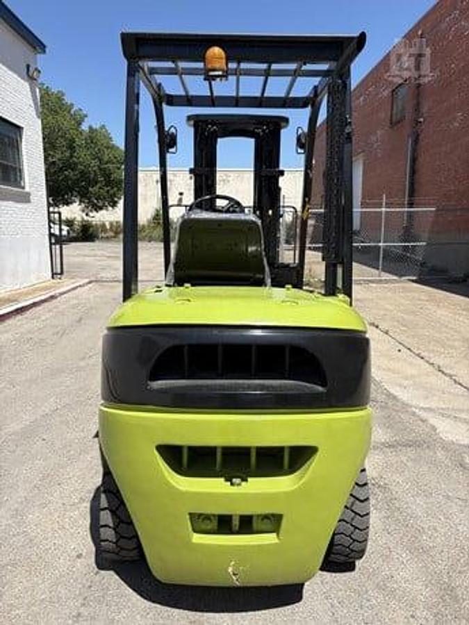 Used 2016 Clark C25L