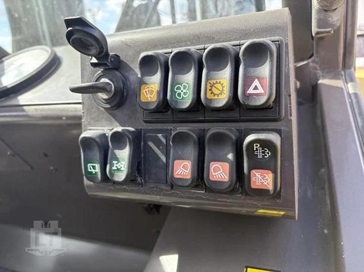 Used 2019 Manitou M50-2DL