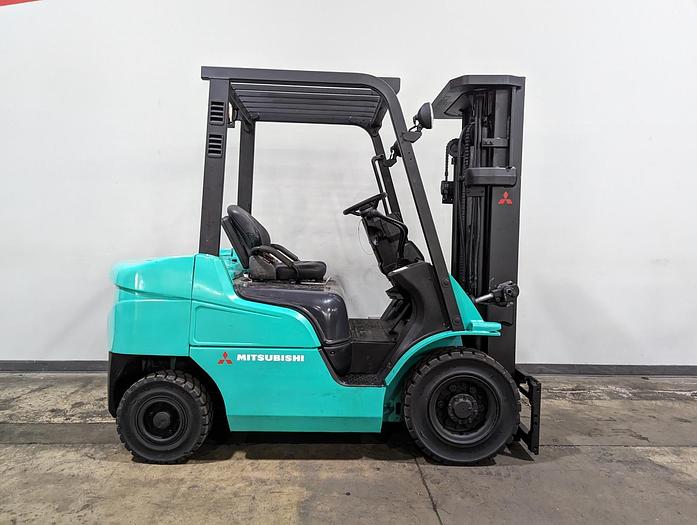 Refurbished 2014 Mitsubishi FD25N
