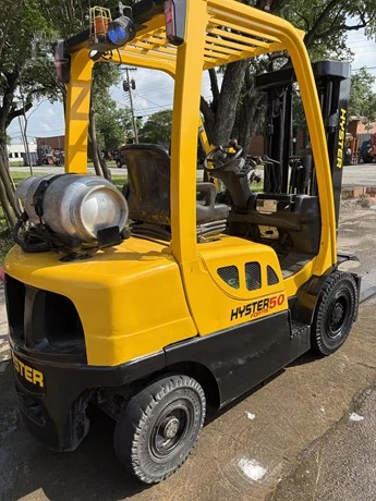 Used LOW HOURS: 2019 Hyster H50FT