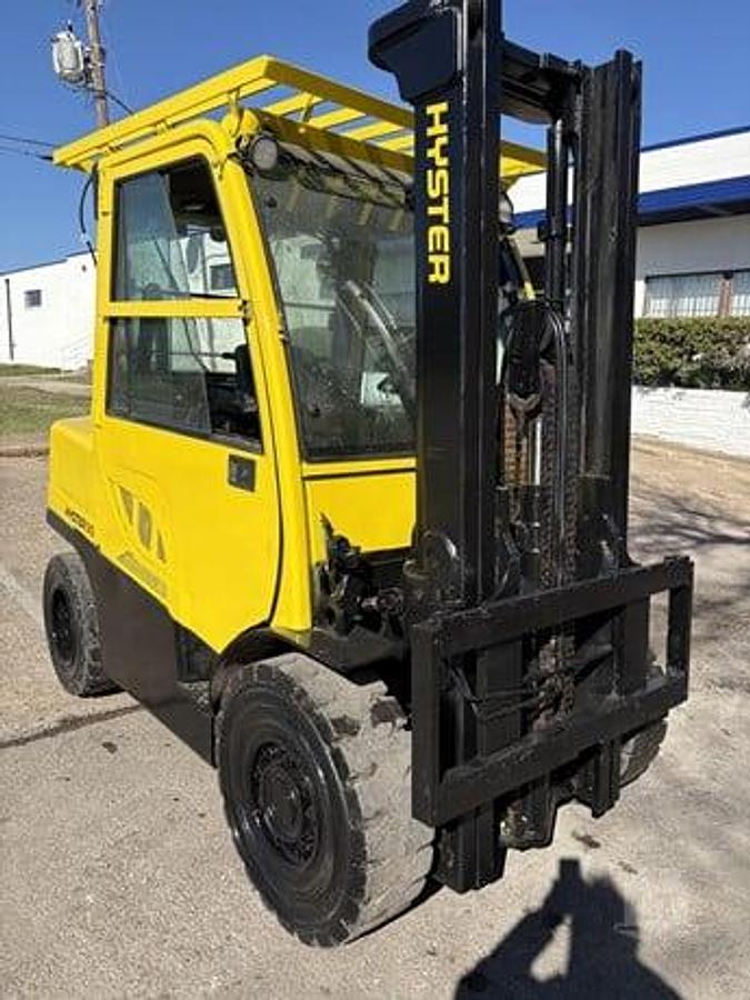 Used 2019 Hyster H90FT w Full Cab & AC/HEAT