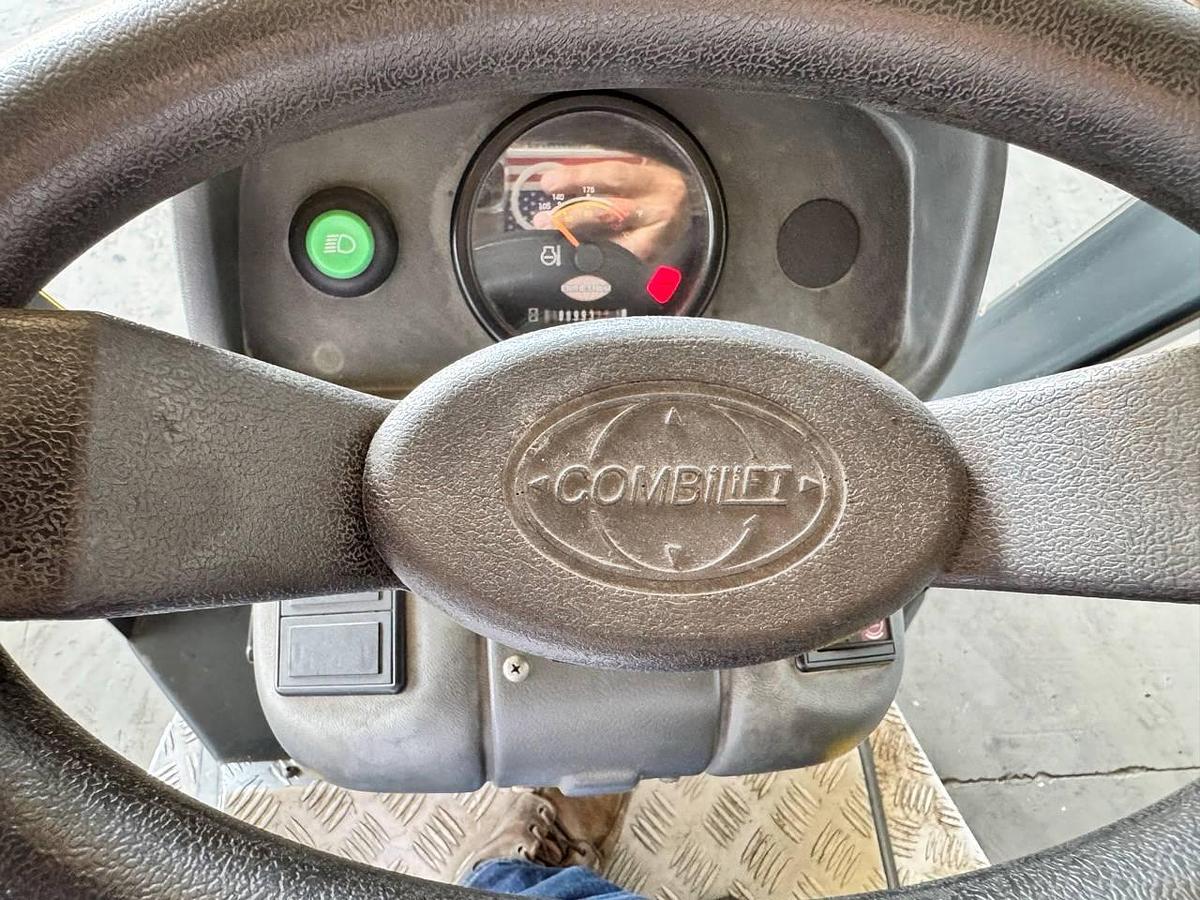 Used 2012 Aisle Master 44s