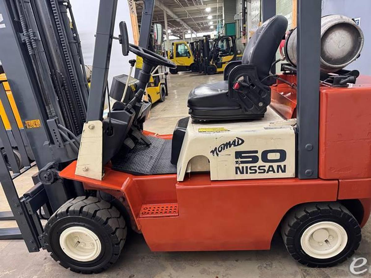 Used 2000 NISSAN AP50