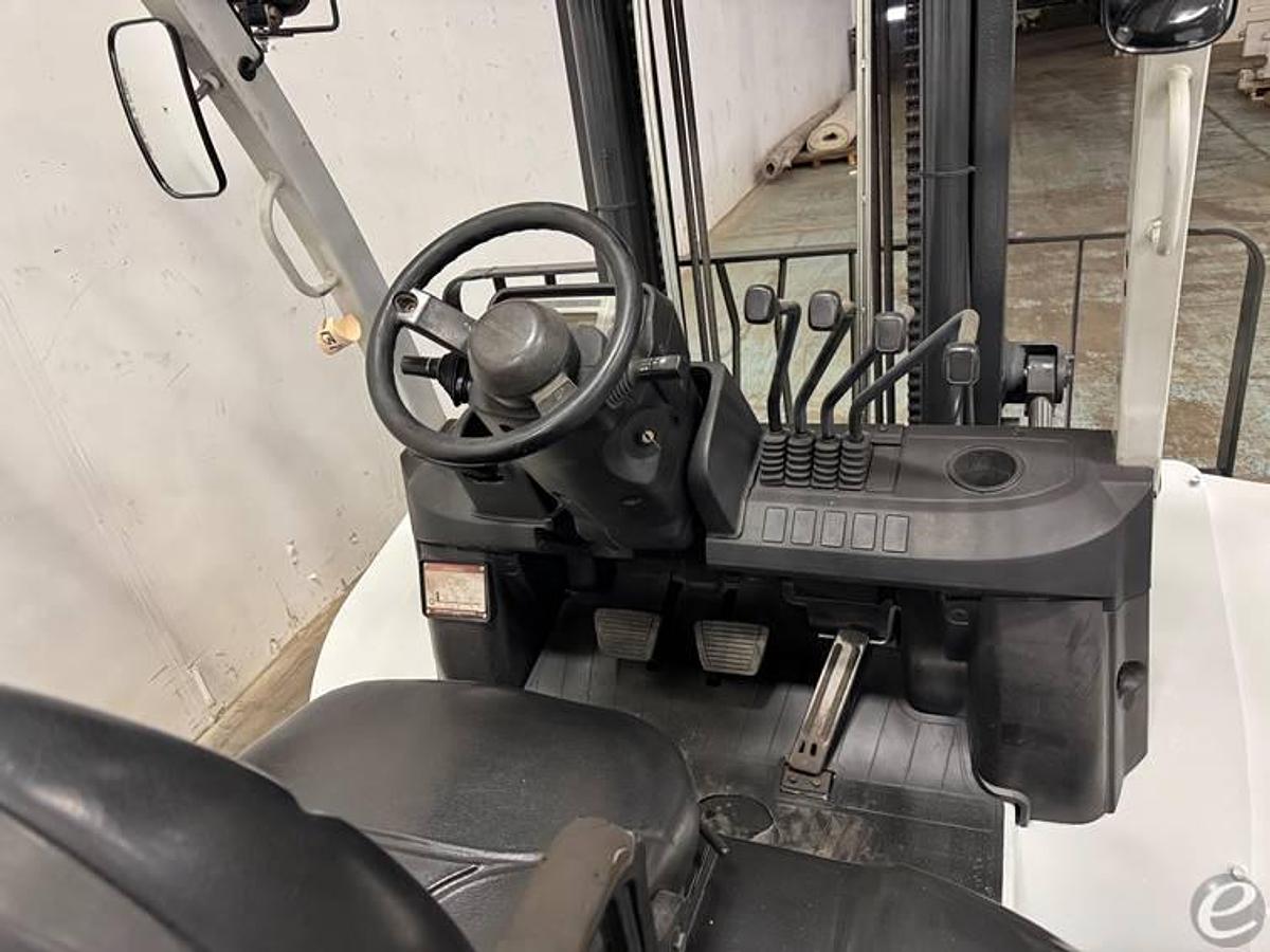 Refurbished 2015 Unicarriers PF80YLP