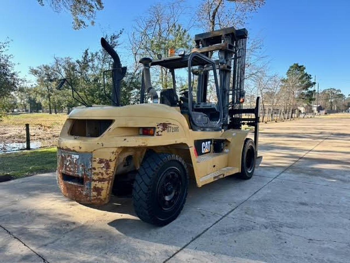 Refurbished 2007 CAT P33000