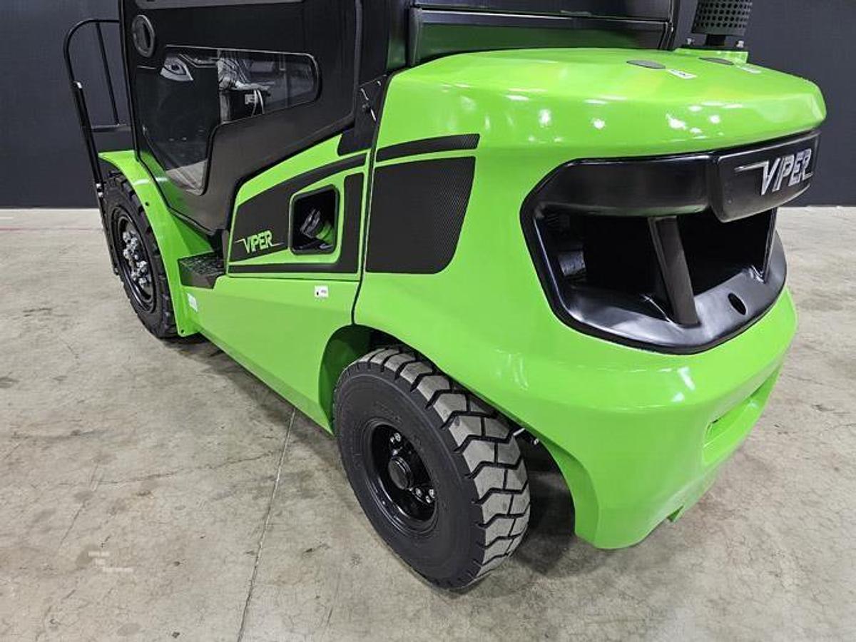 2027 VIPER FD30F