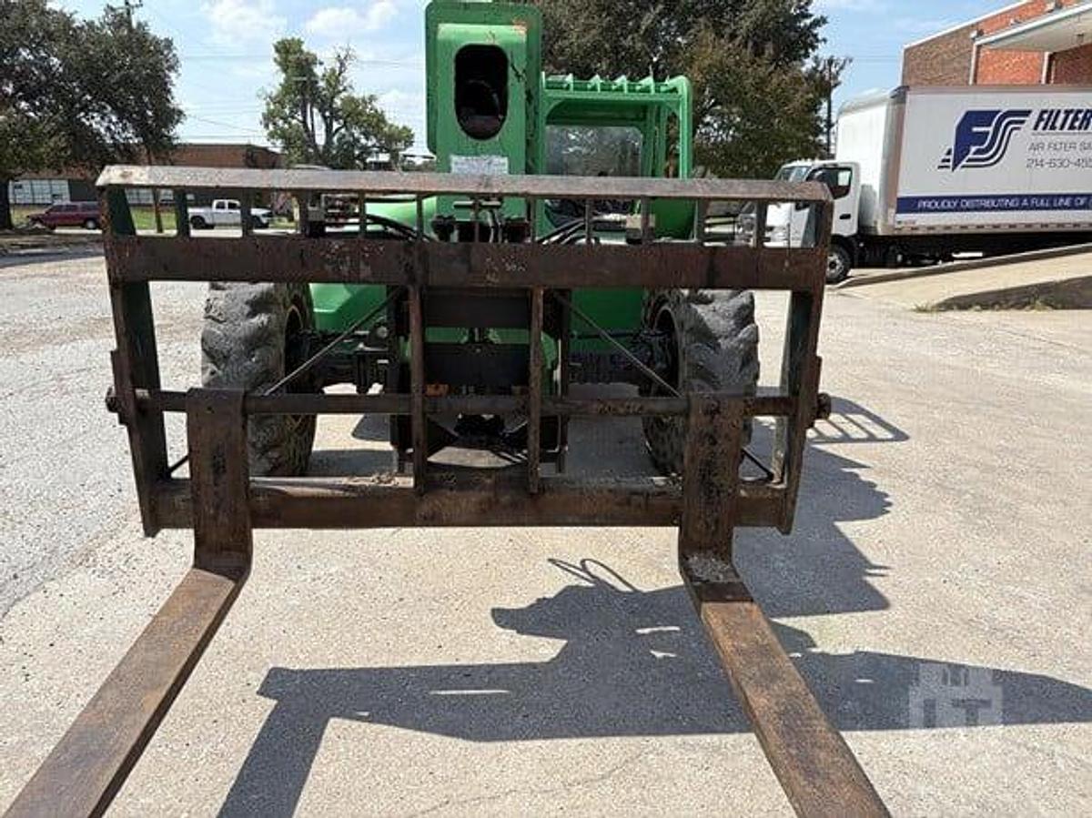 Used 2006 JLG GG-42A