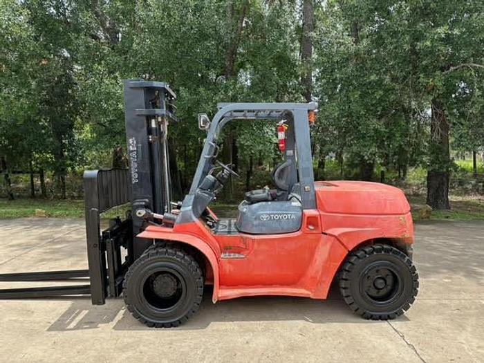 Used 2013 TOYOTA 7FDU70