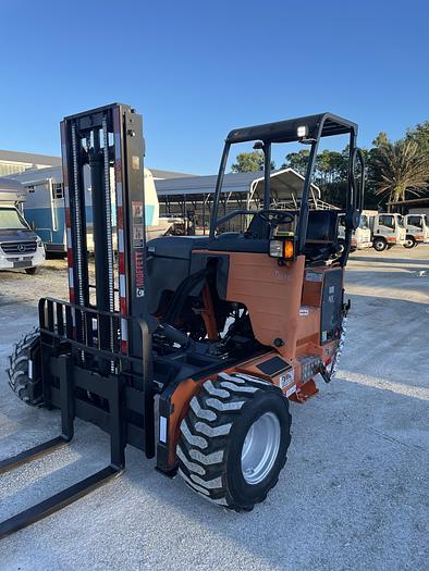 Used 2017 Moffett M8 Piggyback