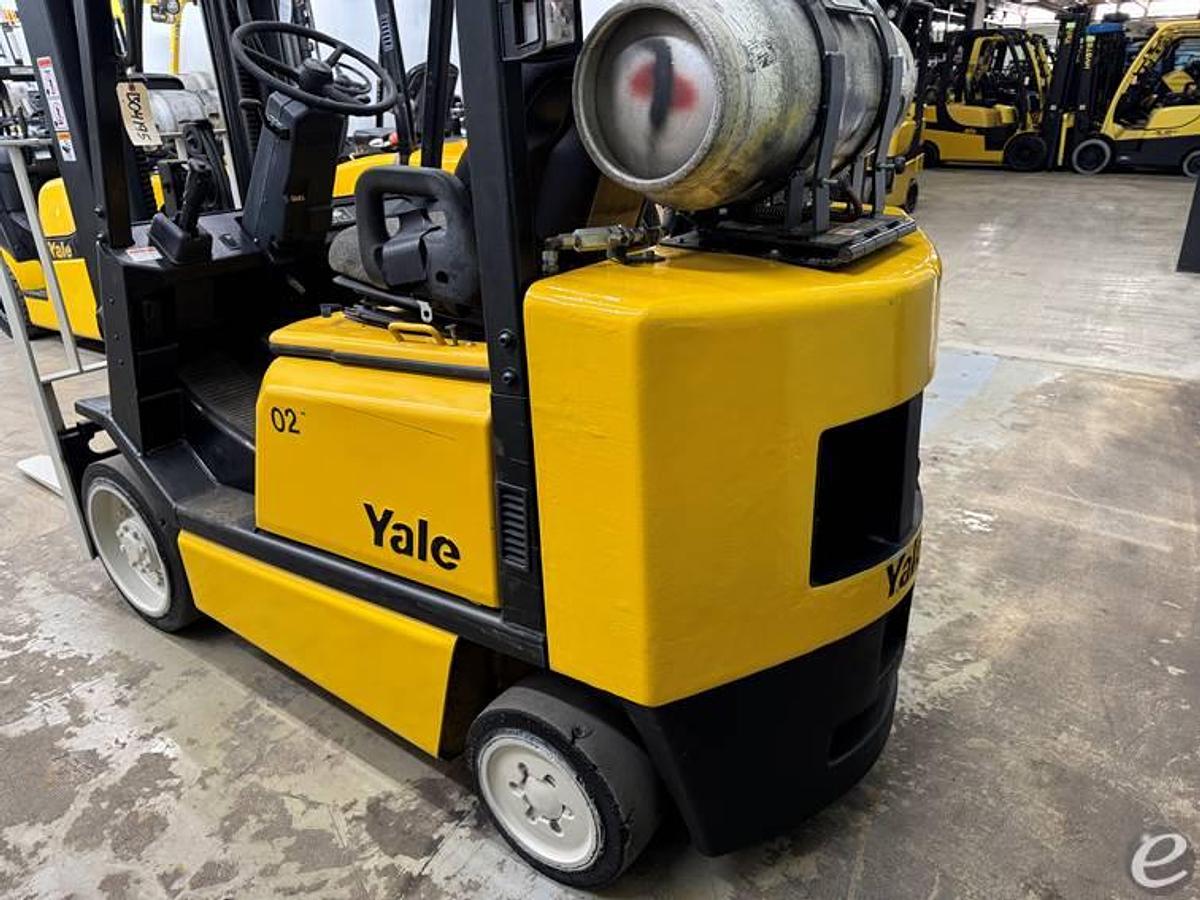 Refurbished Yale GLC050TG Warehouse Lift: Ready to Work!