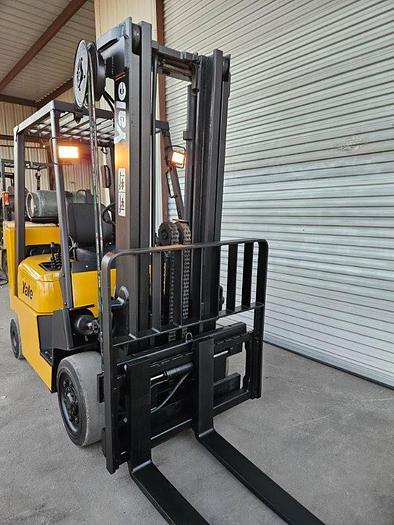 Used 2002 YALE GLC080LJ