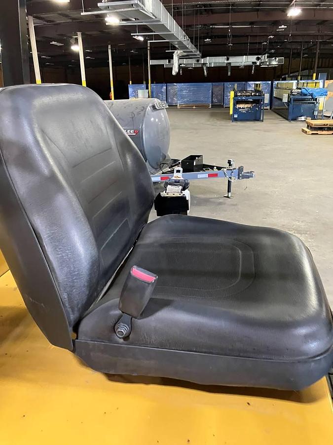 Used SO NICE!!! 2003 CAT DP70 = 15,500 Lbs. Capacity