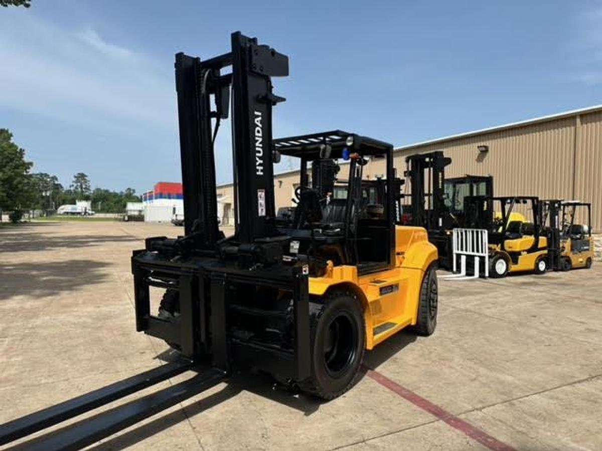 Used 2013 Hyundai 80D-7