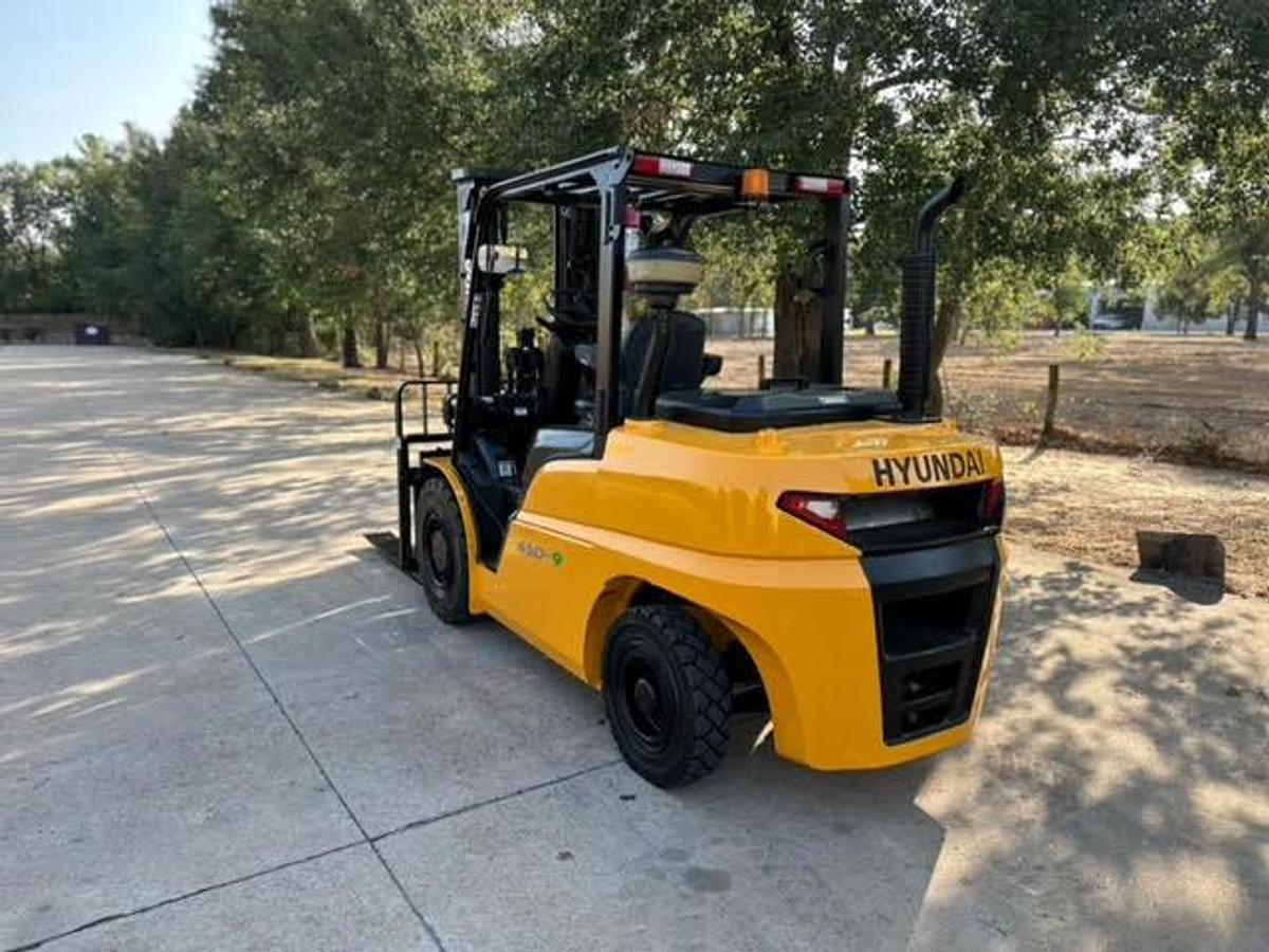 Used 2017 Hyundai 45D-9F