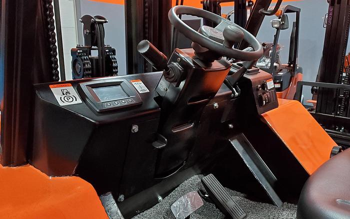 2023 Viper RT80 Rough Terrain Forklift