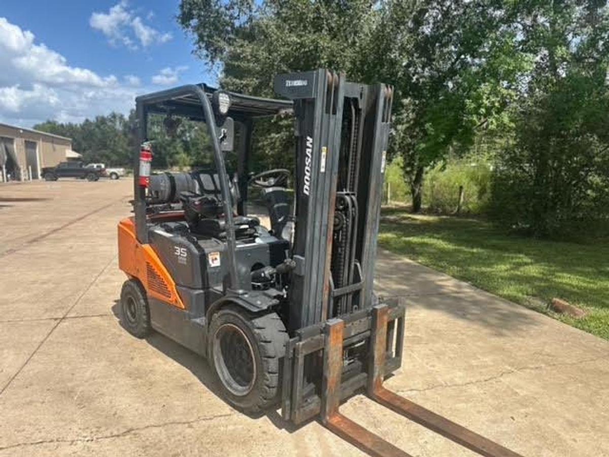 Used 2019 DOOSAN G35NC-7
