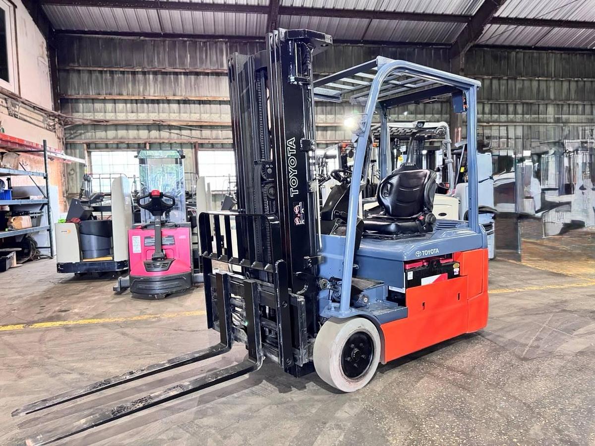 Refurbished RECONDITIONED: 2018 Toyota 8FBE20U