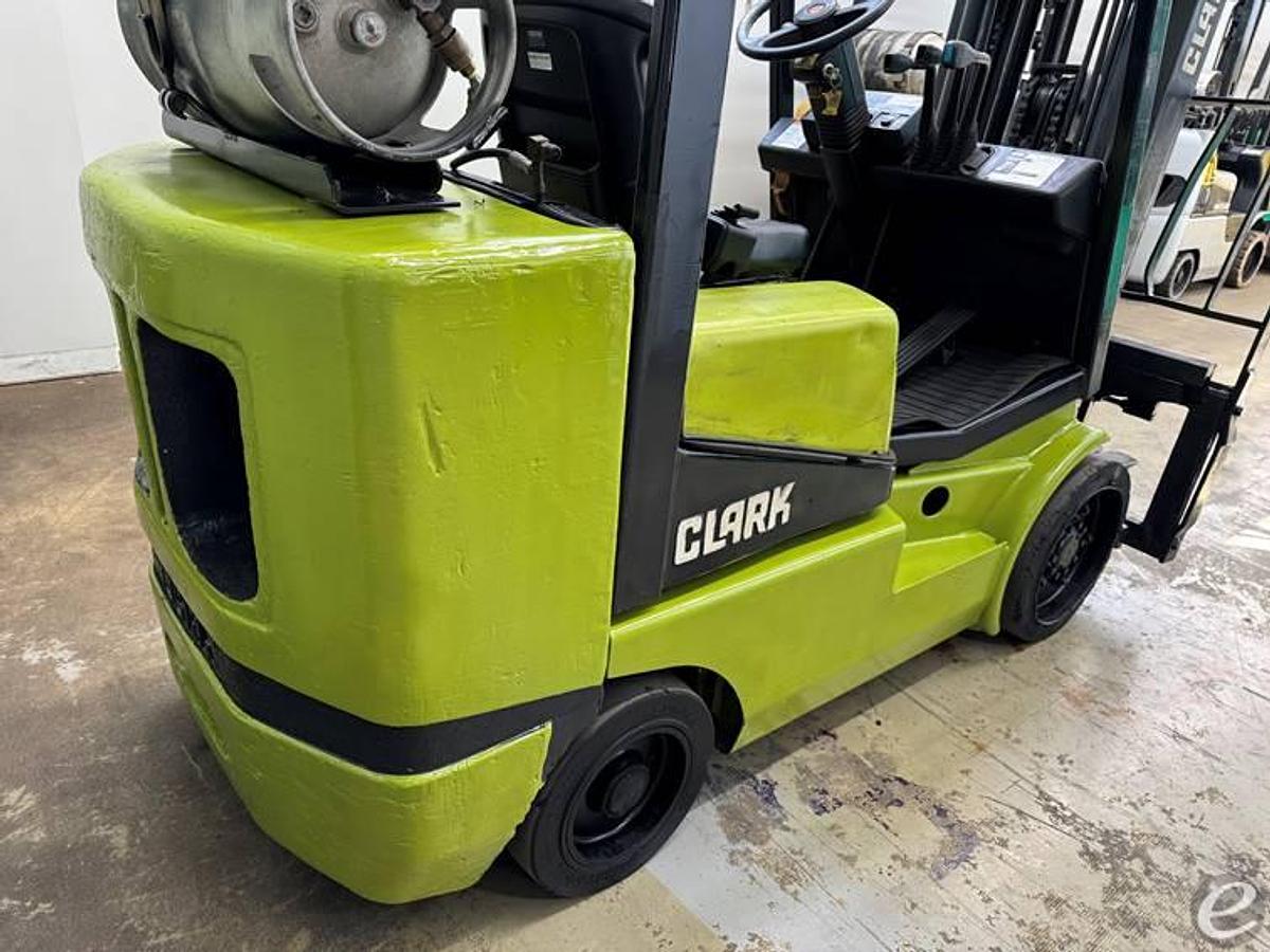 Used 1998 Clark CGC30