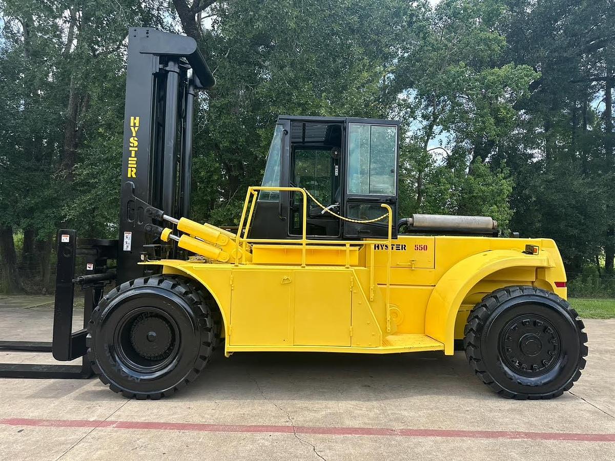 Refurbished Extremely Nice! - 2006 Hyster H550F