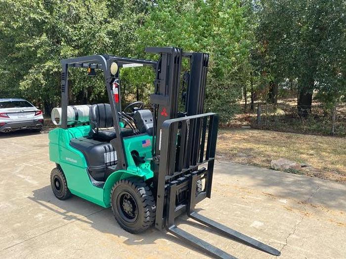 Used 2014 Mitsubishi FG25N