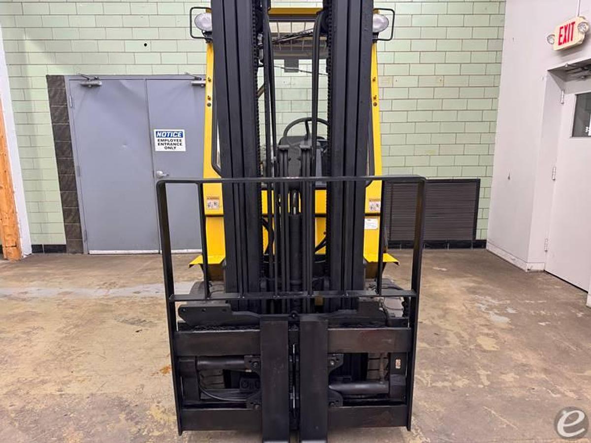Used 2017 Yale GLP060MX
