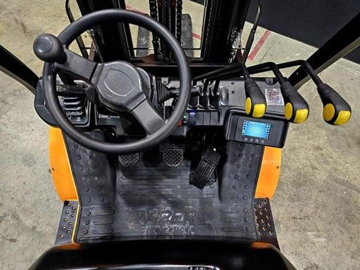 2024 Viper FY25 LPG Fueled Forklift