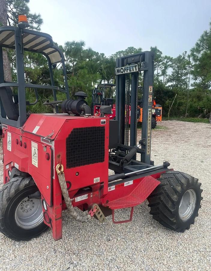 Used 2002 Moffett M5500 Piggyback
