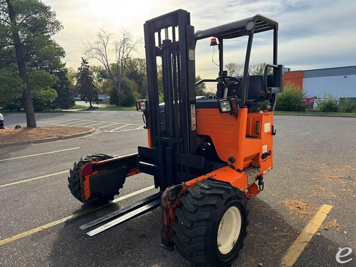 Used 2006 Moffett M55