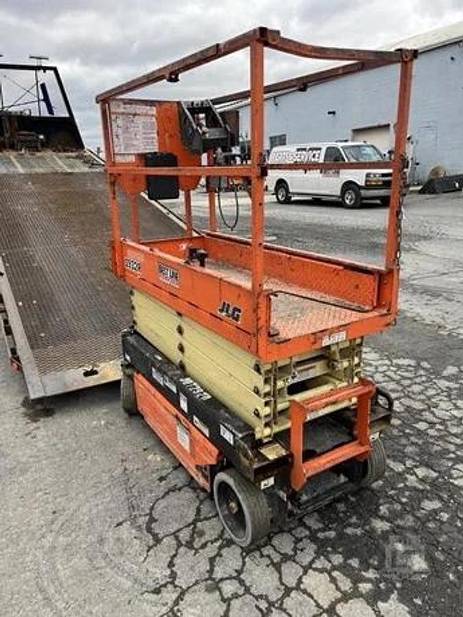 Used 2017 JLG 1932R