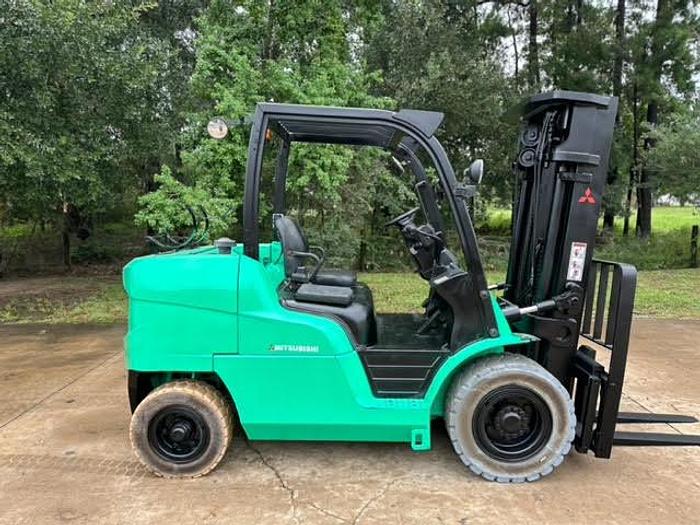 Used 2012 Mitsubishi FG50CN