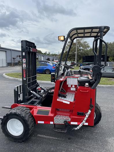 Used 2016 Moffett M8 Piggyback