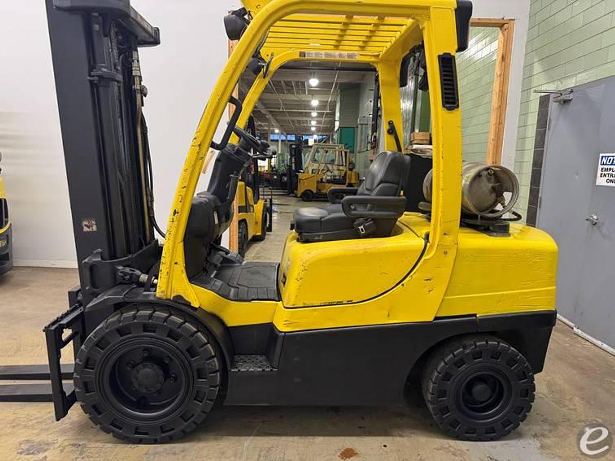 Refurbished FULLY RECON'D!! --> 2008 Hyster H70FT