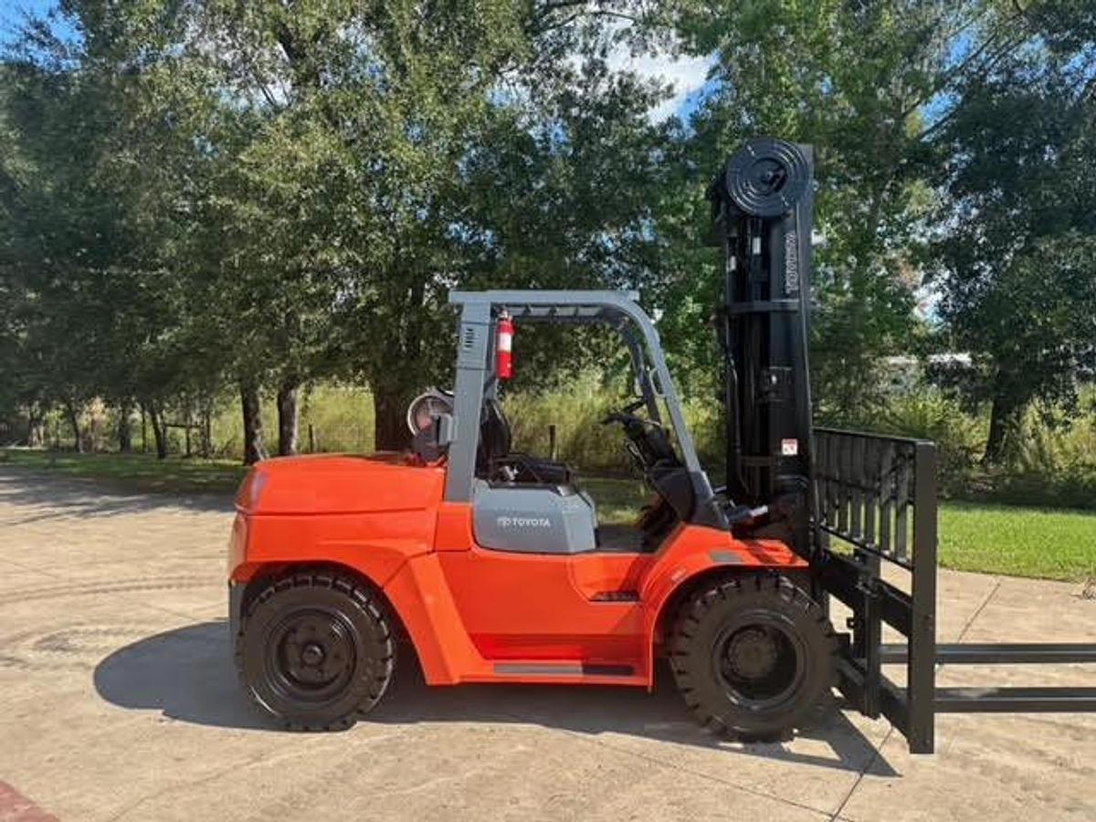 Used 2007 TOYOTA  7FGU80 (17,500 lbs. Capacity)