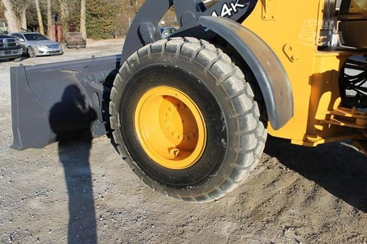 Used 2012 DEERE 544K