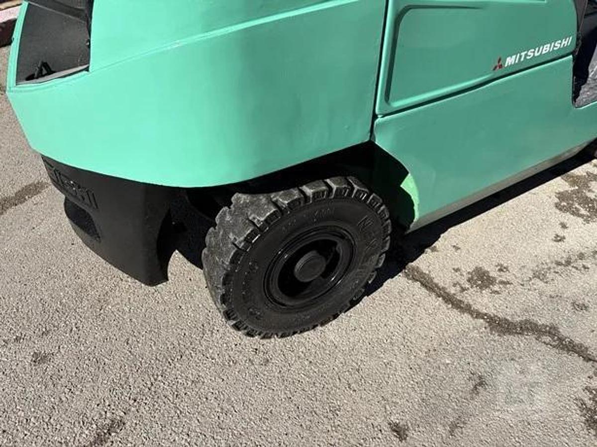 Refurbished 2018 Mitsubishi FG25N