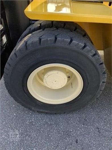 Refurbished 2001 YALE GDP360EA