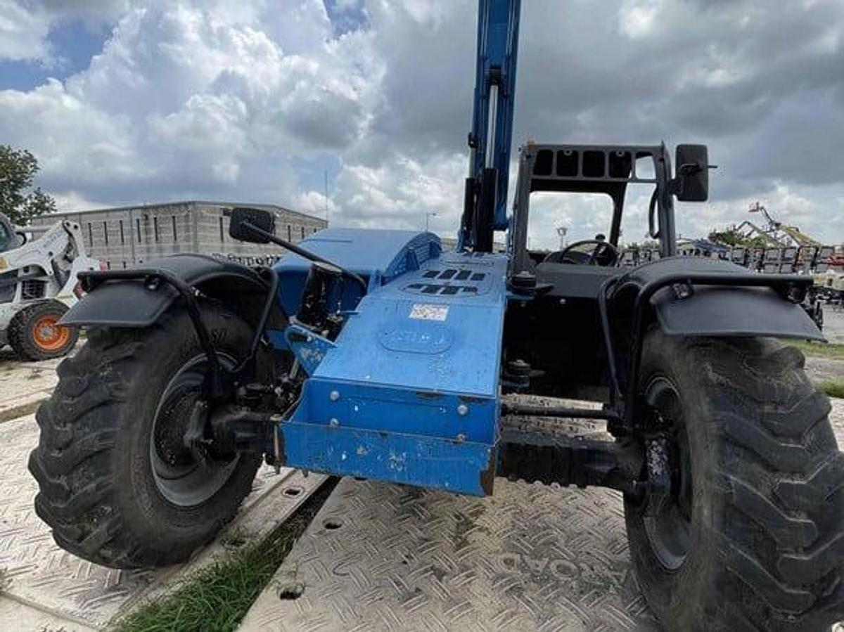 Used 2018 Genie GTH844