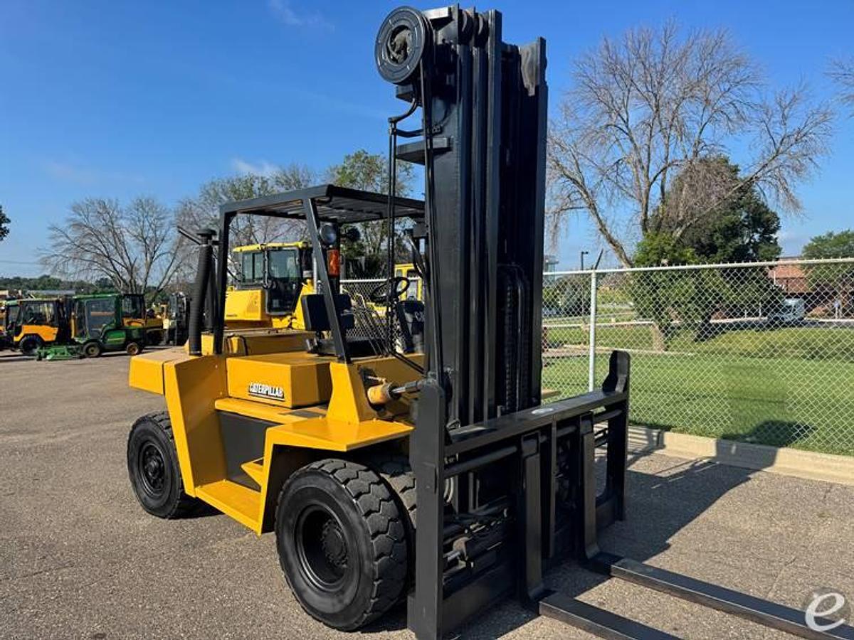 Used 2012 CAT DP70