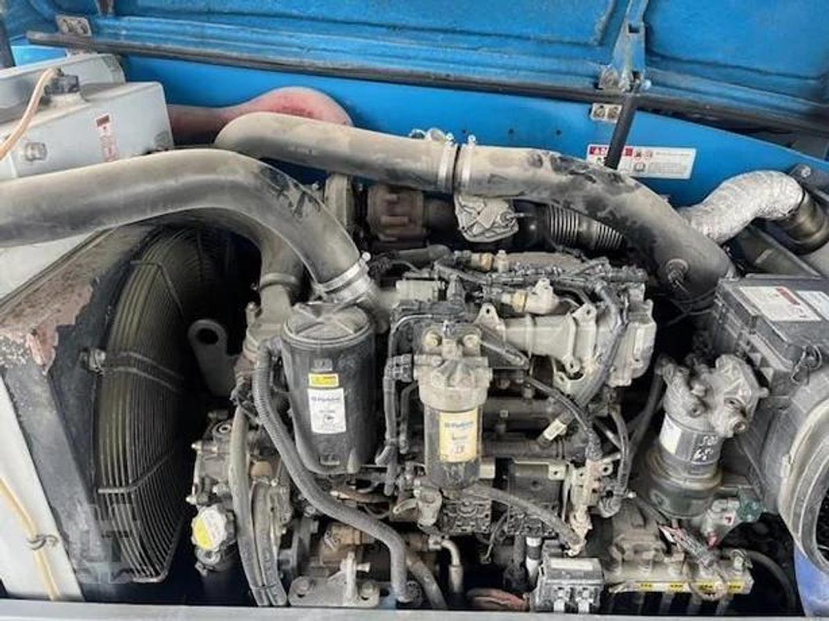 Used 2013 Genie GTH1544