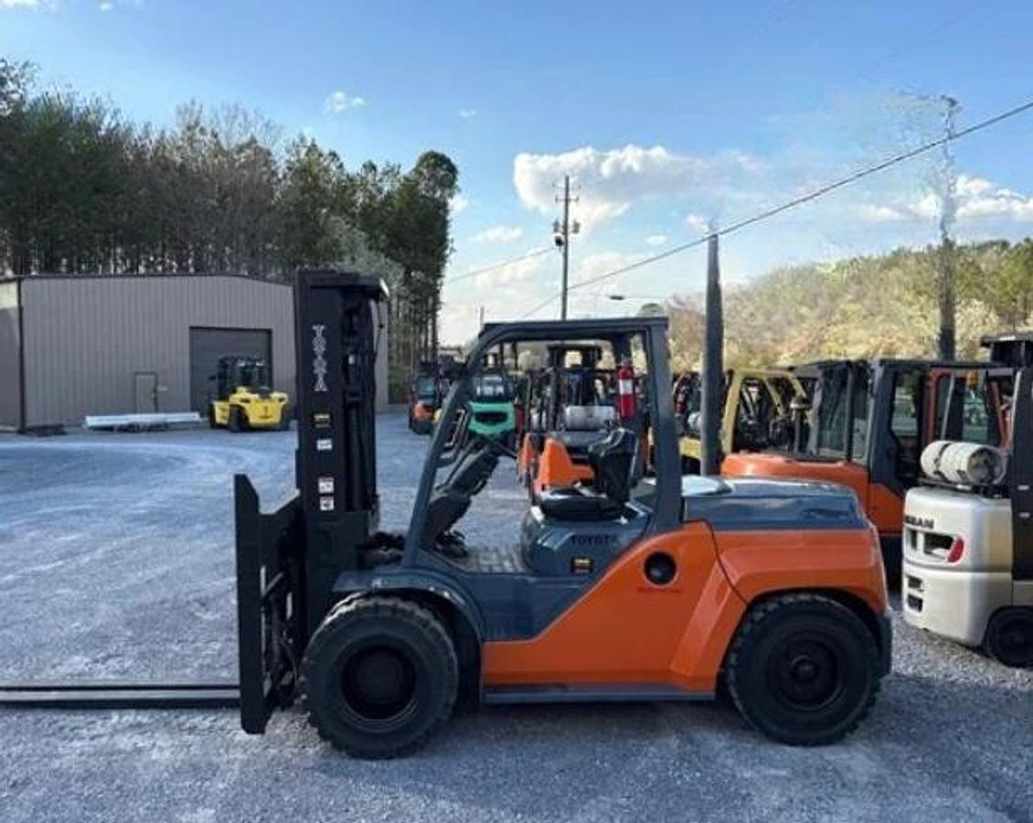 Used 2018 Toyota 8FD70U