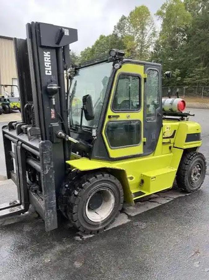 Refurbished 2019 Clark C70L - LOW HOURS!