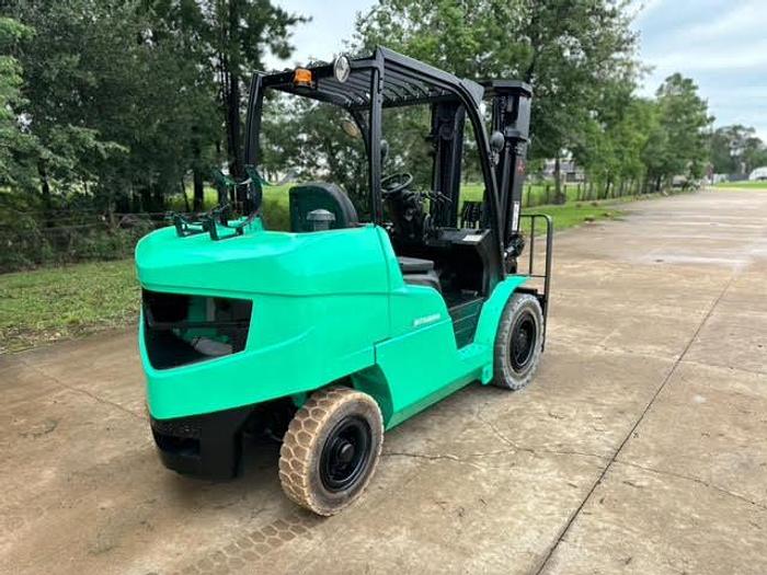 Used 2012 Mitsubishi FG50CN