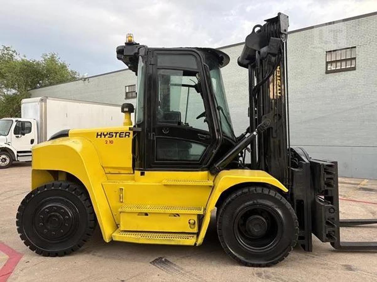 Refurbished 2017 Hyster H210HD2