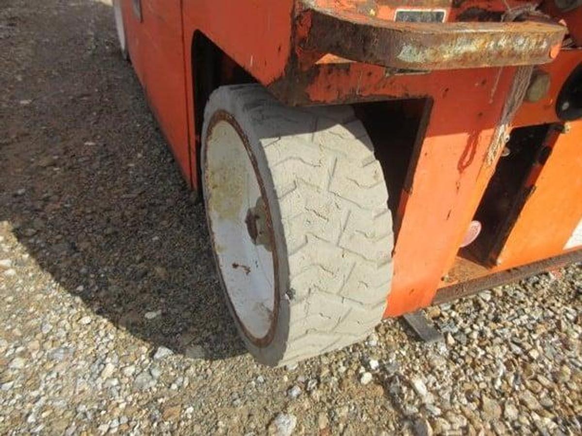 Used 2015 Snorkel S3219E - 19 ft Scissor Lift