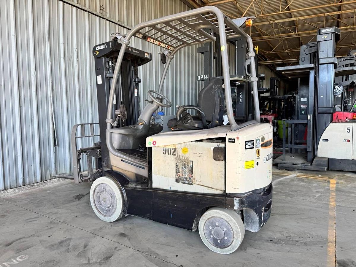 Used 2014 Crown FC4525-50