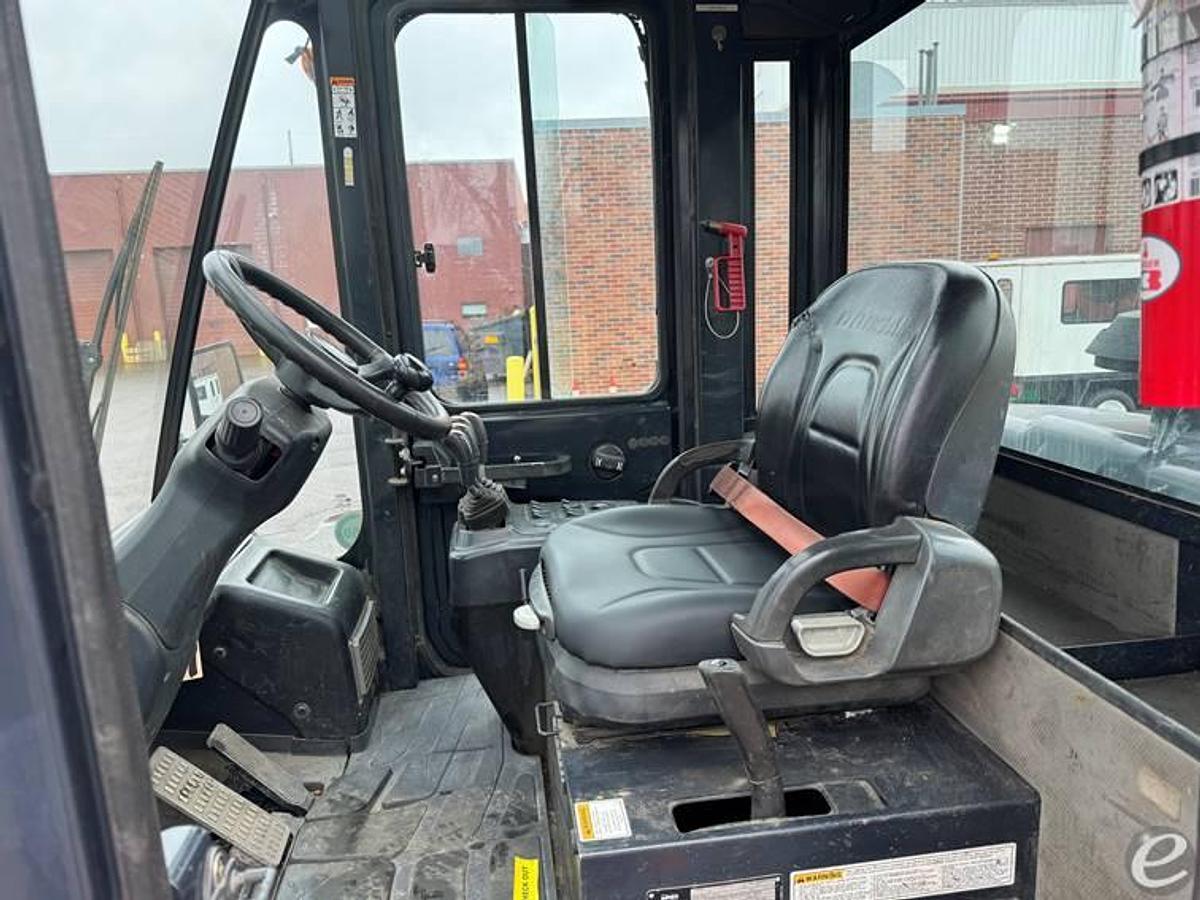 Used 2017 DOOSAN D120S-7 -  26,500 Lbs. CAPACITY