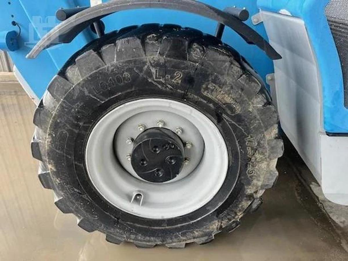 Used 2013 Genie GTH1544