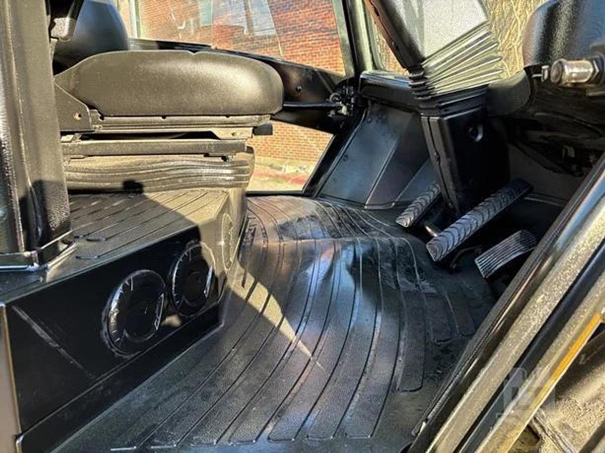 Used RECONDITIONED: 2017 HYSTER H330HD