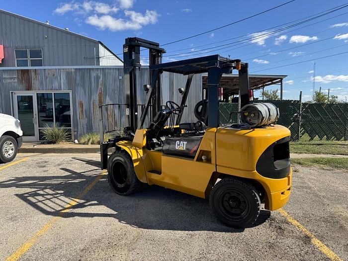 Refurbished 2001 CAT / Mitsubishi FG40K