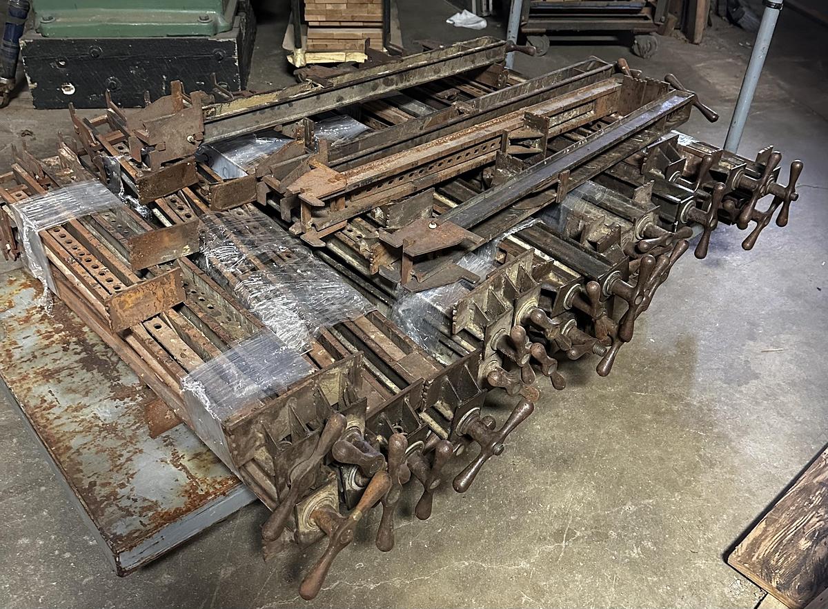 Used Lot of 32 JTL Taylor Glue Rack Clamp Carrier Replacement Clamps